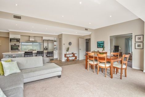 Photo of property in 26 Otupoa Way, Paraparaumu, 5032