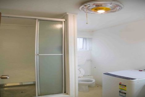 Photo of property in 1/12 Lynngate Place, Hillcrest, Auckland, 0627