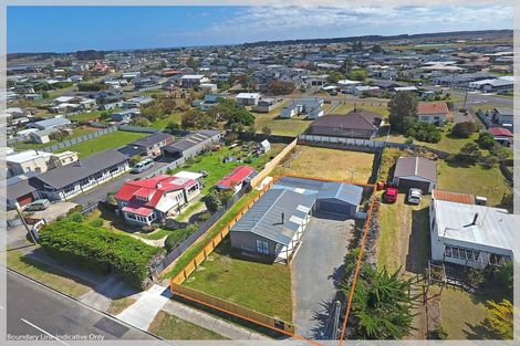 Photo of property in 5 Linklater Avenue, Foxton Beach, Foxton, 4815