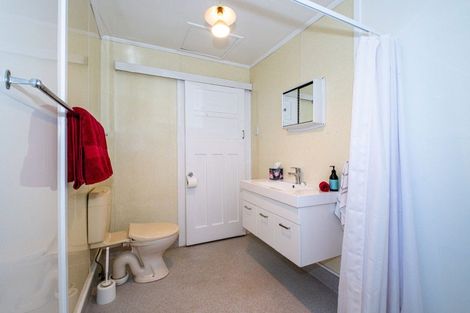 Photo of property in 99 Templer Street, Geraldine, 7992