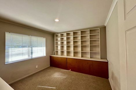 Photo of property in 16 Pitoitoi Avenue, Greenhithe, Auckland, 0632