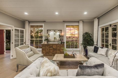 Photo of property in 72 Potts Road, Whitford, Howick, 2571