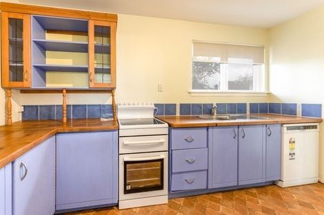 Photo of property in 32 Woodgrove Avenue, North New Brighton, Christchurch, 8083