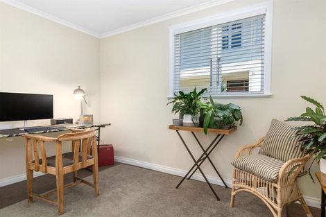 Photo of property in 19 Paremata Crescent, Paremata, Porirua, 5024