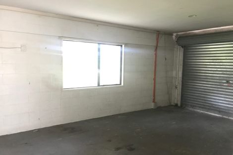 Photo of property in 153 Gossamer Drive, Pakuranga Heights, Auckland, 2010