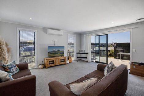 Photo of property in 2 Lion Place, Papamoa, 3118