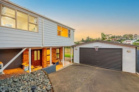 Photo of property in 79 Stapleford Crescent, Browns Bay, Auckland, 0630