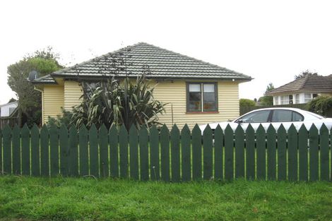 Photo of property in 7 Virgil Place, Northcote, Christchurch, 8052
