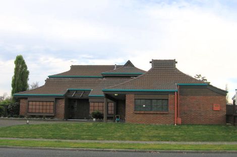 Photo of property in 70 Delamare Road, St Andrews, Hamilton, 3200