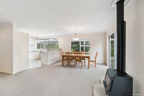 Photo of property in 10 Wineberry Place, Albany, Auckland, 0632