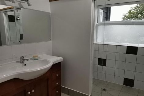 Photo of property in 100 Kemp Road, Kerikeri, 0230