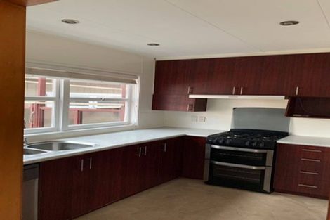 Photo of property in 6 Ashdown Place, Pahurehure, Papakura, 2113