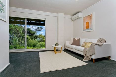 Photo of property in 79 Hadfield Street, Beach Haven, Auckland, 0626