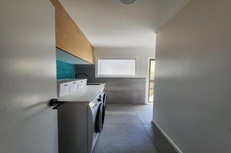 Photo of property in 2a Shuttleworth Place, Manly, Whangaparaoa, 0930