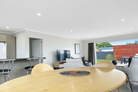 Photo of property in 2 Totara Drive, Twizel, 7901