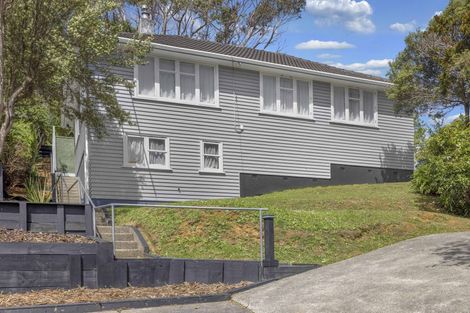 Photo of property in 9 Hampshire Street, Cannons Creek, Porirua, 5024