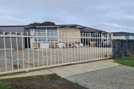 Photo of property in 54 Burbank Avenue, Manurewa, Auckland, 2102