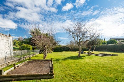 Photo of property in 32 Lune Street, South Hill, Oamaru, 9400