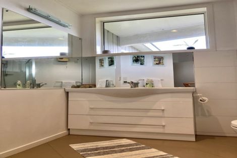 Photo of property in 21 Kabul Street, Khandallah, Wellington, 6035