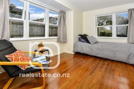 Photo of property in 194 Nile Road, Forrest Hill, Auckland, 0620