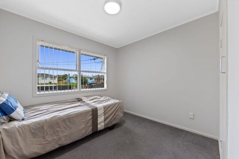 Photo of property in 19 Awatere Street, Clover Park, Auckland, 2023