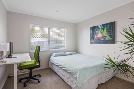 Photo of property in 6 Denby Lane, Northcote Point, Auckland, 0627