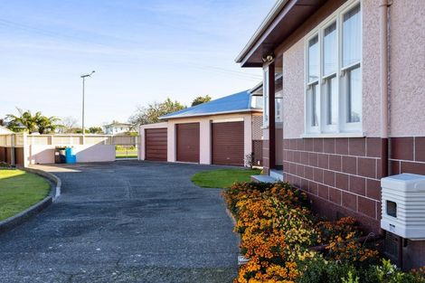 Photo of property in 389 Waihi Road, Normanby, Hawera, 4614