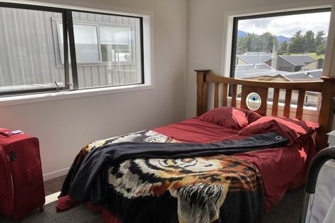 Photo of property in Northlake, 18 Glenavon Green, Wanaka, 9305