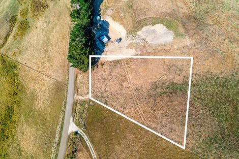 Photo of property in 628 Old Hill Road, Porangahau, 4291