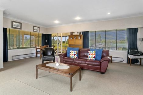 Photo of property in 137 Tauhara Road, Tauhara, Taupo, 3330