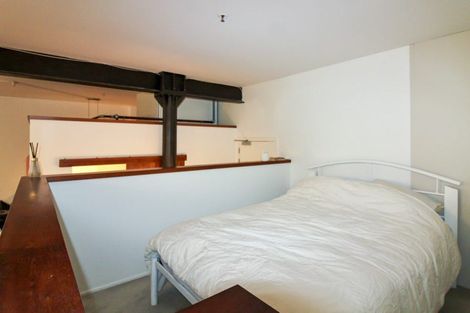 Photo of property in Hannahs Warehouse Apartments, 21/13 Leeds Street, Te Aro, Wellington, 6011