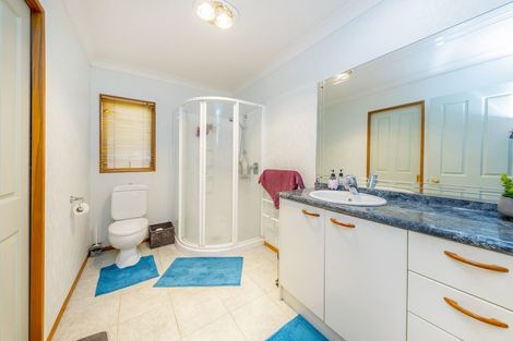 Photo of property in 223 Hill Road, The Gardens, Auckland, 2105