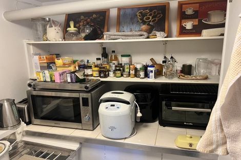 Photo of property in 12 Saratoga Avenue, Herne Bay, Auckland, 1011