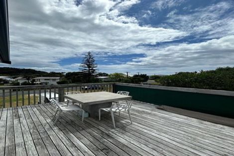Photo of property in 2 Cheviot Street, Mangawhai Heads, Mangawhai, 0505