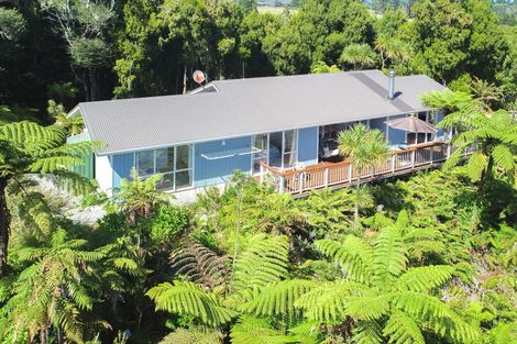 Photo of property in 17 Fairburn Place, Charleston, Cape Foulwind, 7892