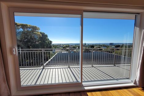 Photo of property in 12 Ruawai Road, Mount Wellington, Auckland, 1060
