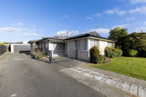 Photo of property in 108 Benmore Avenue, Cloverlea, Palmerston North, 4412