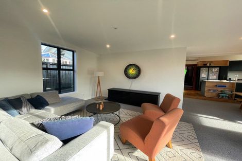 Photo of property in 76 Nottingham Street, Karori, Wellington, 6012