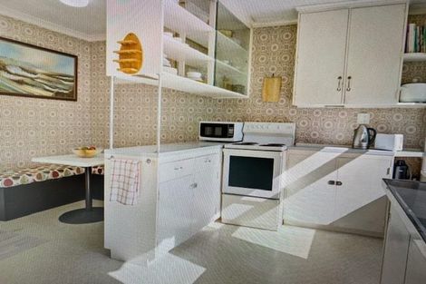 Photo of property in 7 Sylvan Avenue, Northcote, Auckland, 0627