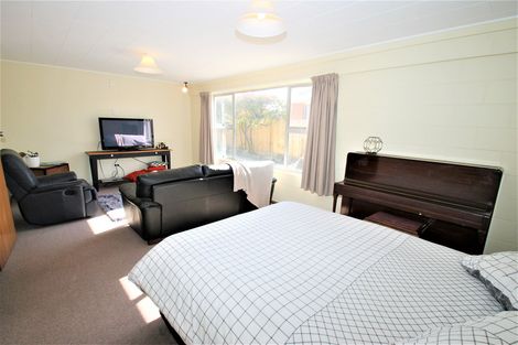 Photo of property in 18 Carlyle Road, Mosgiel, 9024