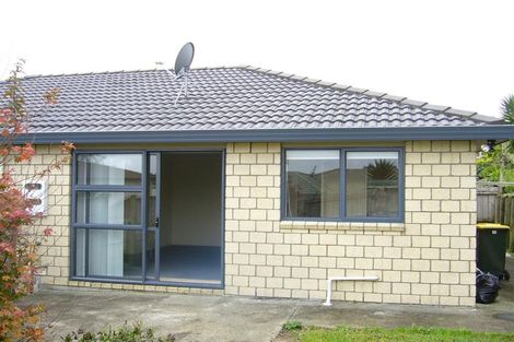 Photo of property in 31 Mt Lebanon Crescent, The Gardens, Auckland, 2105