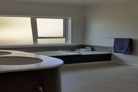 Photo of property in 6 Achilles Street, Stratford, 4332