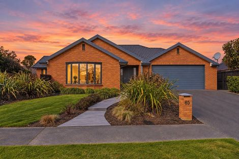 Photo of property in 65 Becmead Drive, Harewood, Christchurch, 8051