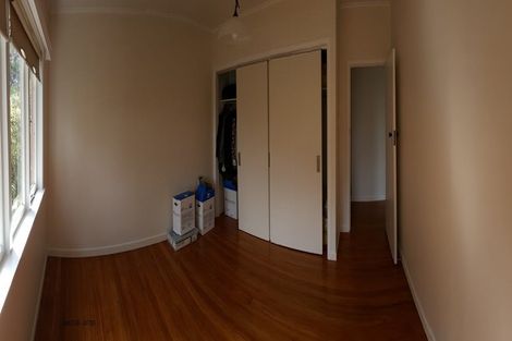 Photo of property in 2/32 Nihill Crescent, Mission Bay, Auckland, 1071