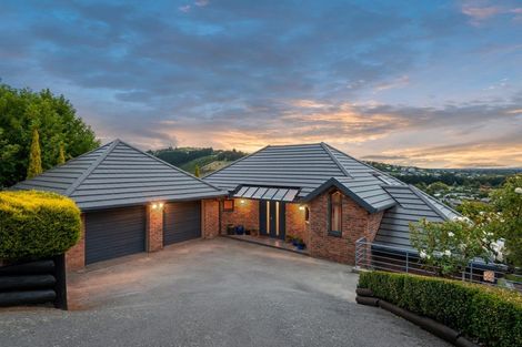 Photo of property in 12 Lucknow Place, Cashmere, Christchurch, 8022