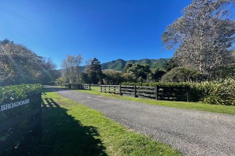 Photo of property in 44 Greenhill Road, Waikanae, 5391