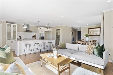 Photo of property in 10 Jarrett Terrace, Leamington, Cambridge, 3432