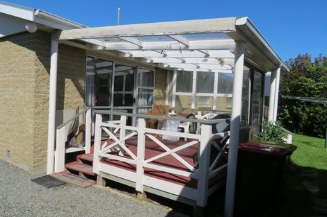 Photo of property in 22 John Street, Winton, 9720