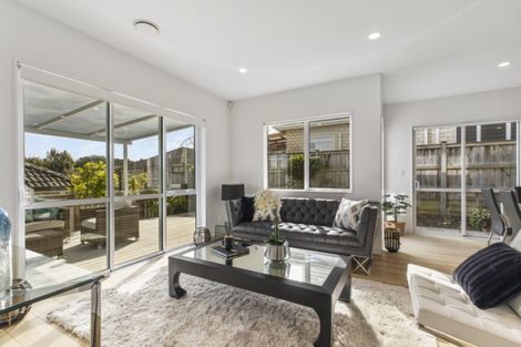 Photo of property in 128a Jeffs Road, Flat Bush, Auckland, 2016