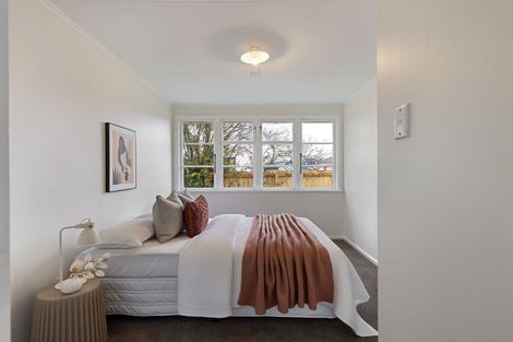 Photo of property in 3 Thames Street, Roslyn, Palmerston North, 4414